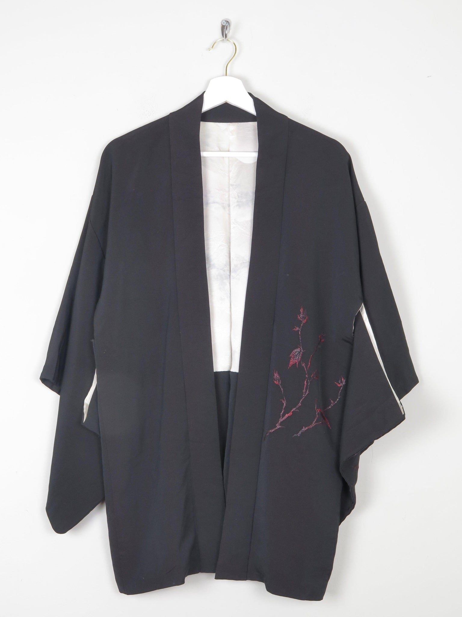 Black Vintage Kimono With Red Motifs S/M - The Harlequin