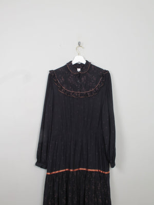 Black Vintage Prairie Style Midi Dress M - The Harlequin