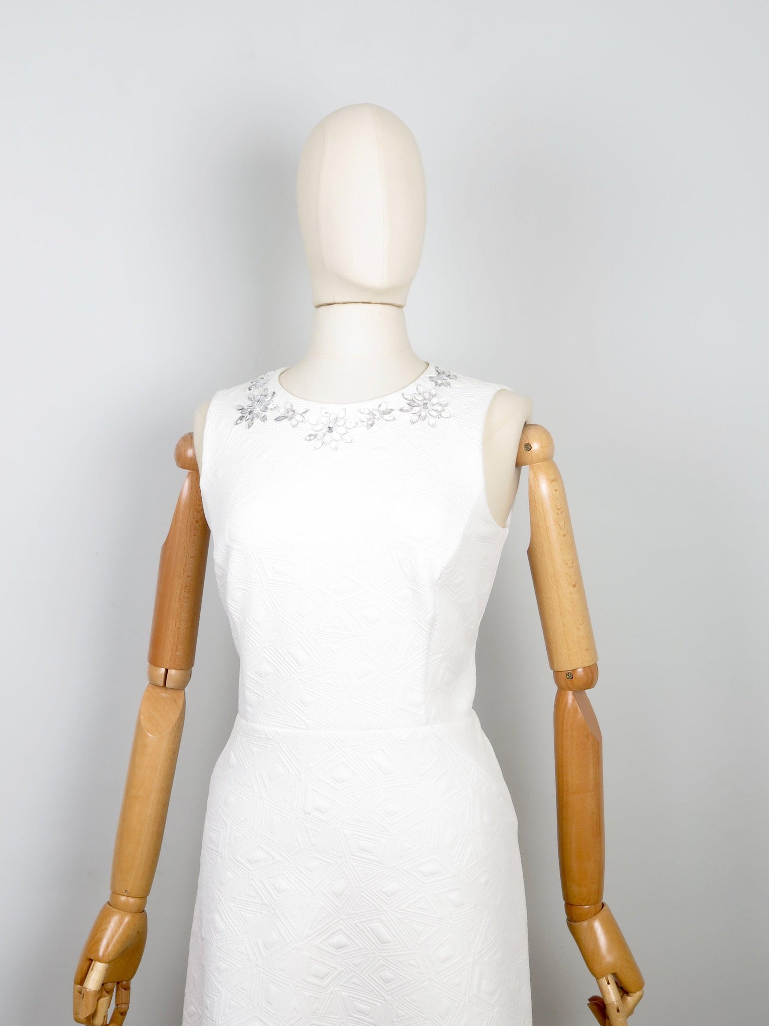 Cream Retro 1960s Short Wedding Dress 12 - The Harlequin