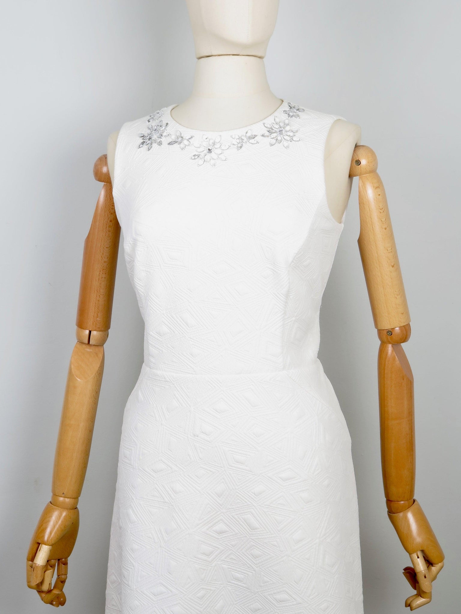 Cream Retro 1960s Short Wedding Dress 12 - The Harlequin