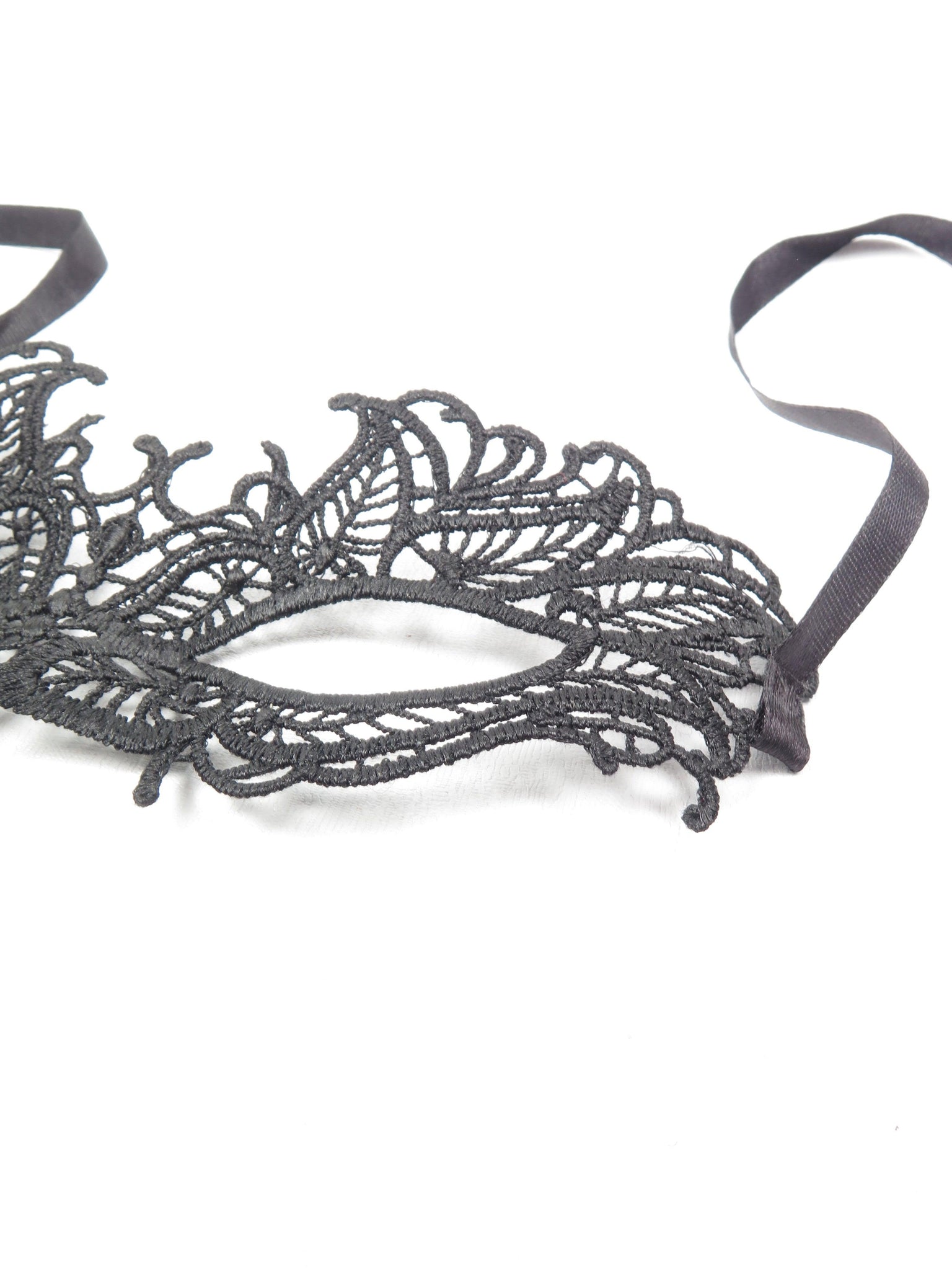 New Black Lace Mask - The Harlequin