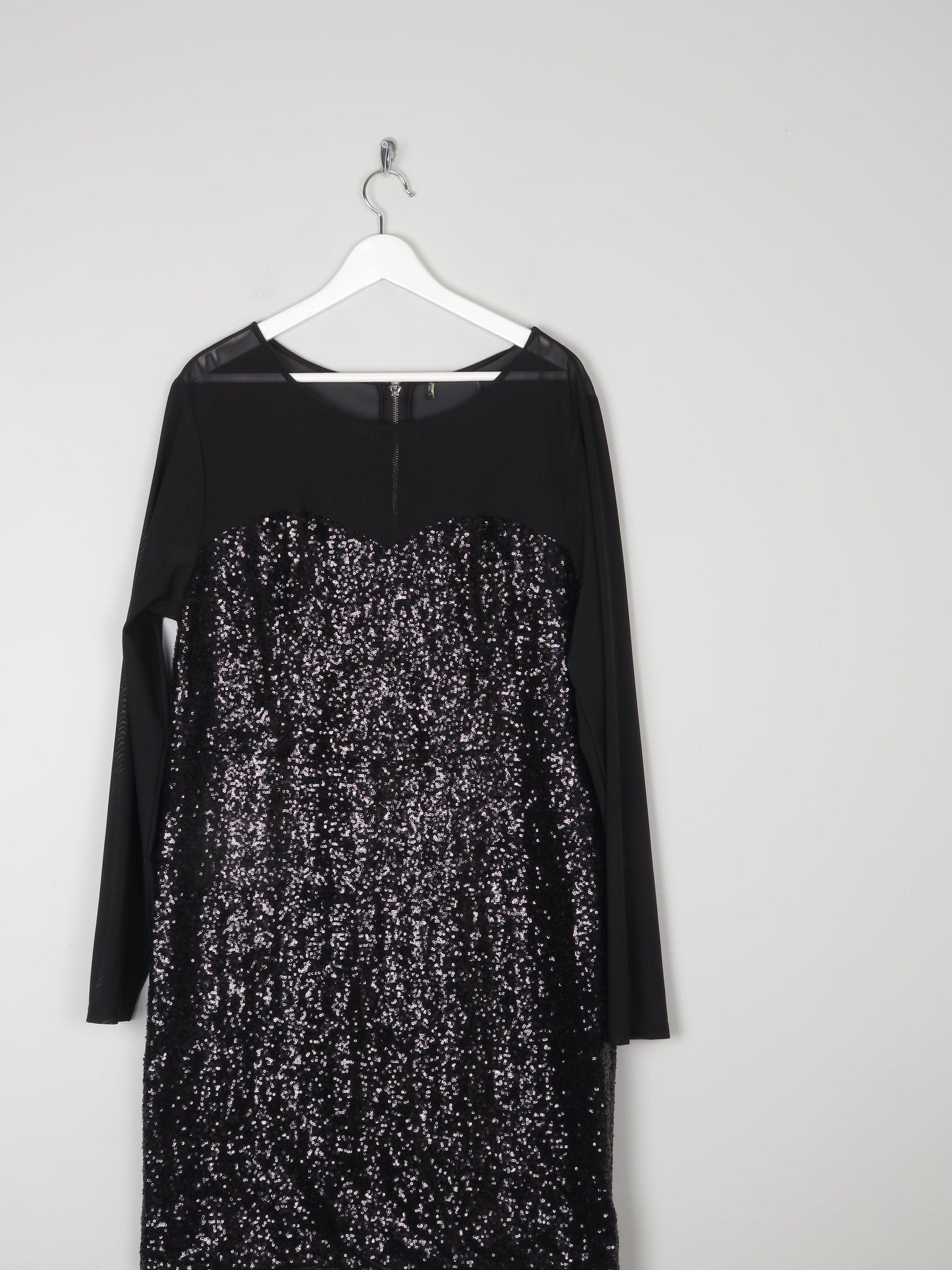 New Black Sequin & Black Dress XL/XXL - The Harlequin