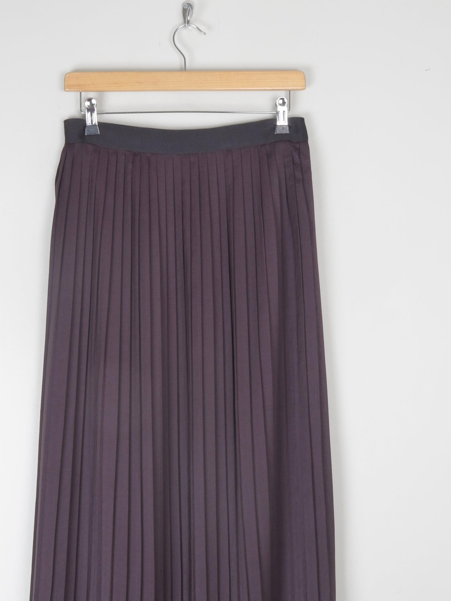 Ink Black Armani Exchange Pleated Maxi Skirt 29" S - The Harlequin