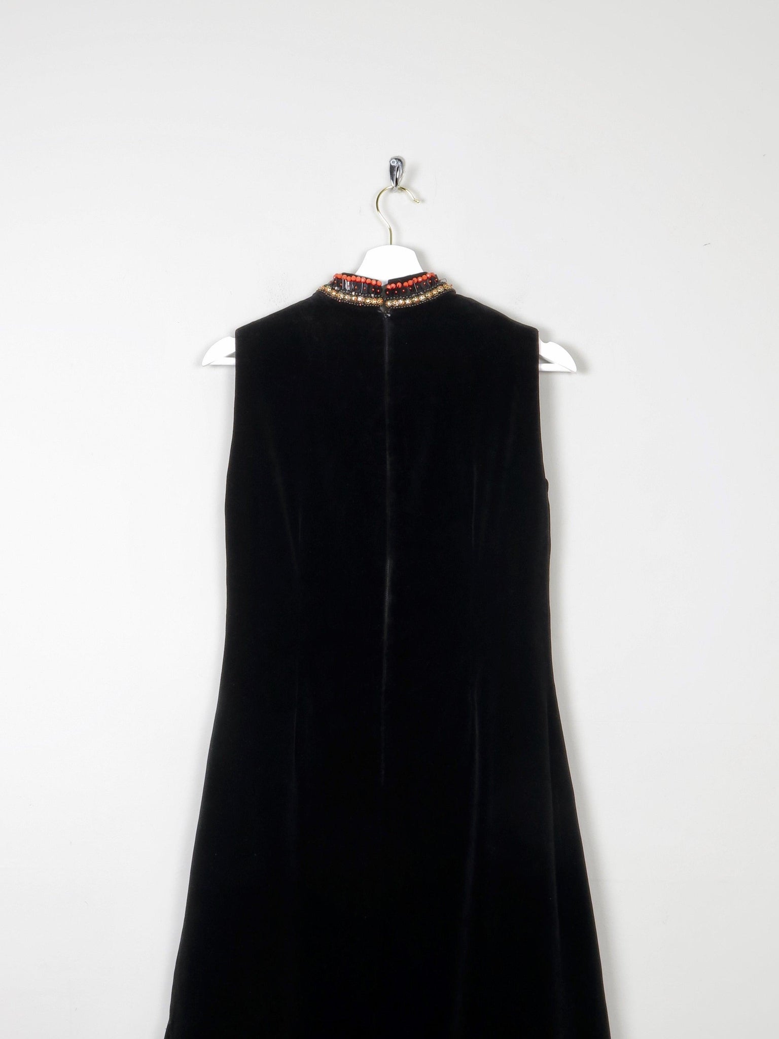 Black Velvet 1960s/70s Maxi Dress With Keyhole Beading Detail 6/8 XS - The Harlequin