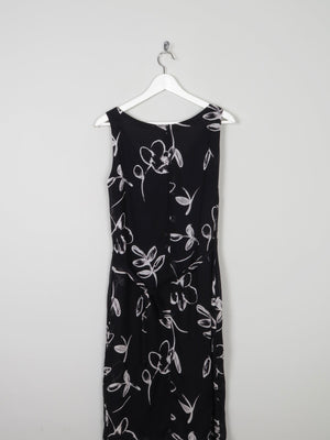 Vintage  Fitted Black Dress With Cream Flowers 10/12 - The Harlequin