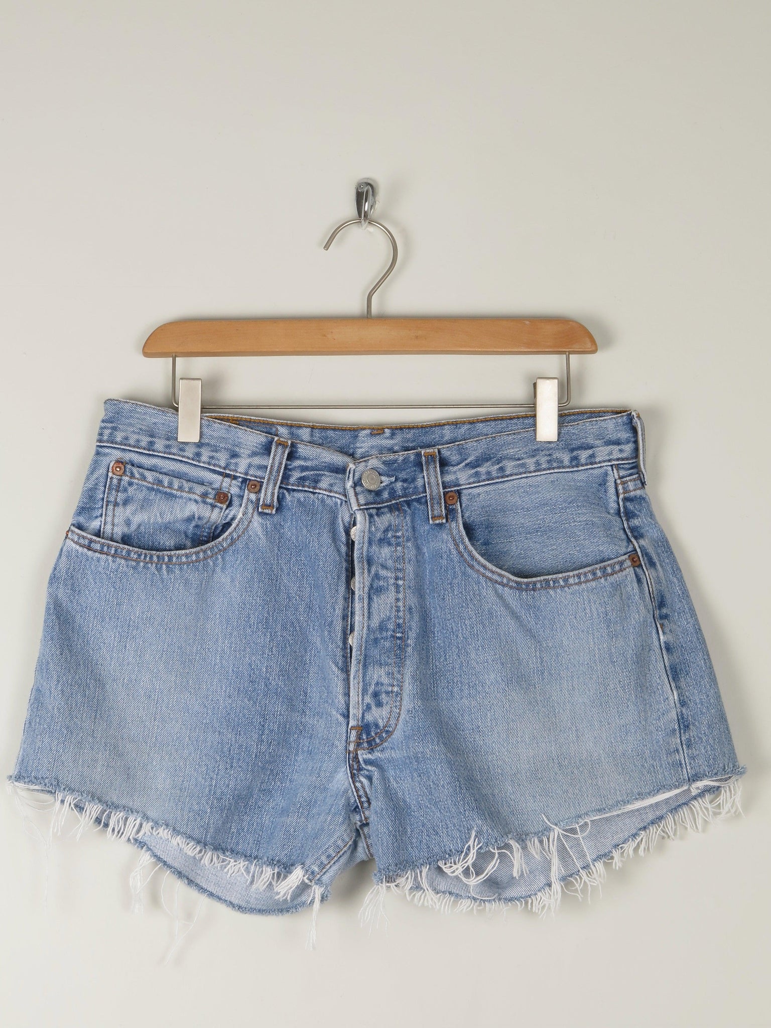 Levis Denim Shorts 32” - The Harlequin