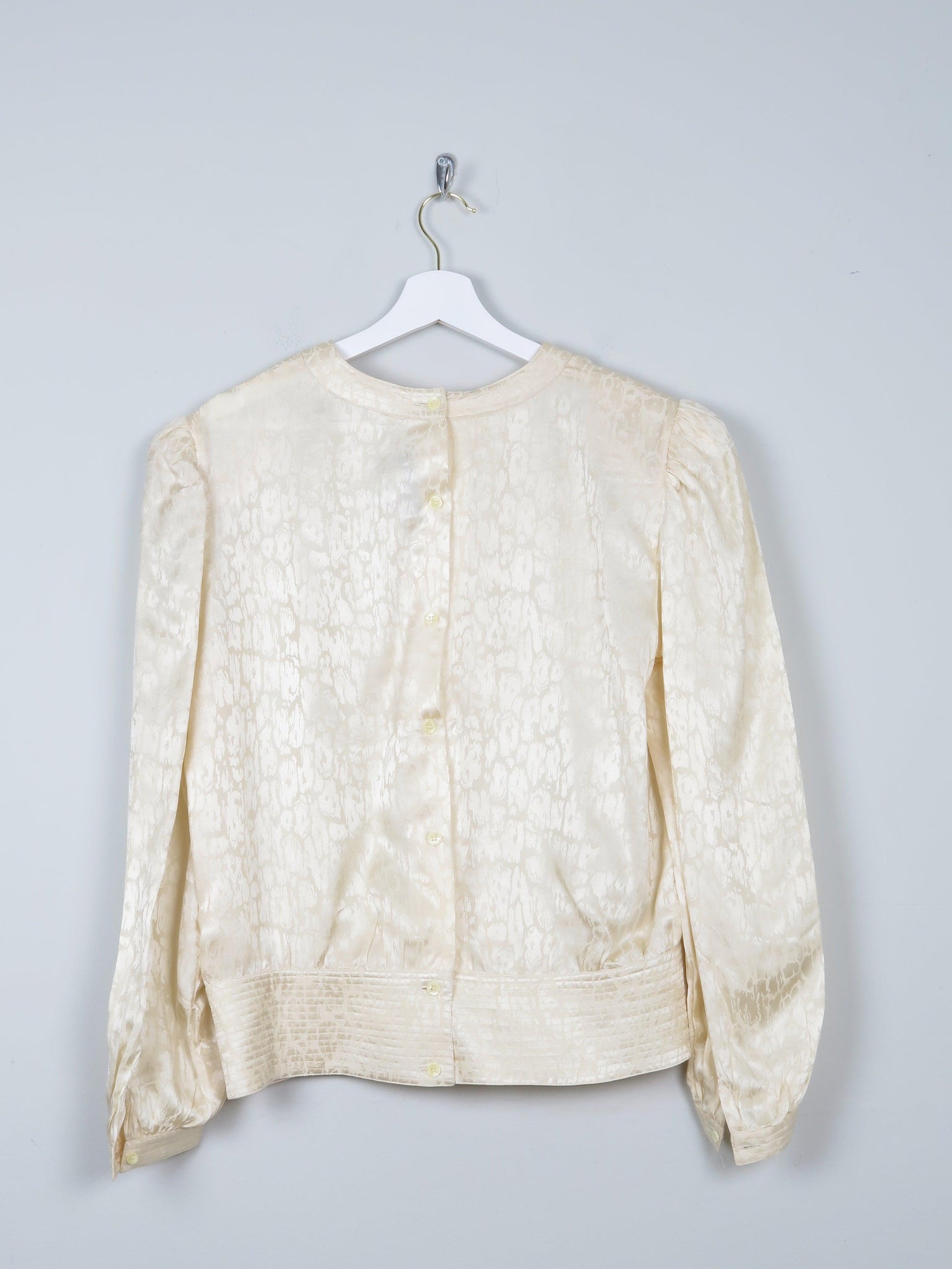 Women's Buttermilk Cream Vintage Blouse M Relaxed Fit - The Harlequin