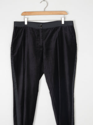 Women's Ted Baker Cropped Black Velvet Pants 14 - The Harlequin