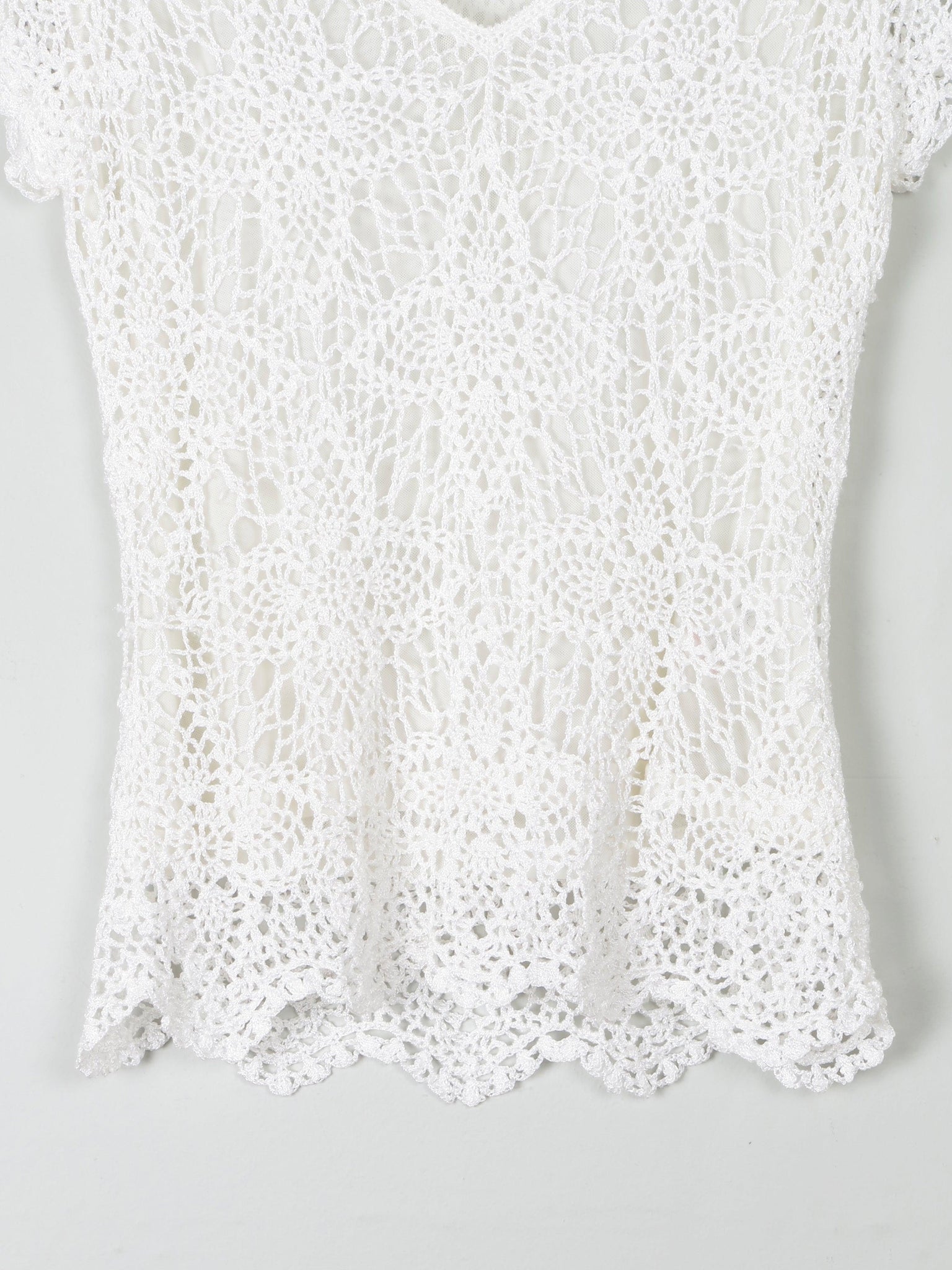 Women's Vintage White Crochet V-Neck Top S - The Harlequin
